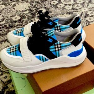 Burberry shoes for sale